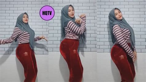 Bokep Indo Ustadzah Jilbab Ukhty Naughty Jago Goyang.